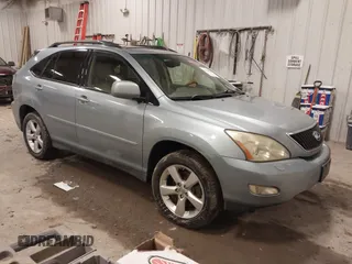 2007 Lexus RX 350 with VIN JTJGK31U970003787, listed as a IAAI auction lot 41700006 with 294,645 mi miles. Bid and sale history available at carsss.com. Image 1.