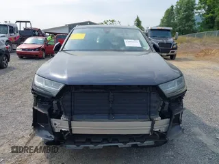 2017 Audi Q7 Premium Plus z VIN WA1LAAF78HD024548, wystawiony jako IAAI lot #42403316 z przebiegiem 105 592 mil mil oraz . Historia ofert i sprzedaży dostępna na DreamBid. Obrazek 12.