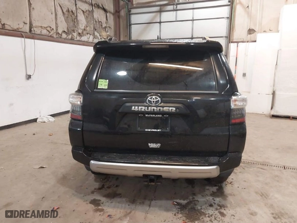2017 Toyota 4Runner SR5 with VIN JTEBU5JR8H5421711, listed as a IAAI auction lot 41731575 with 87,356 mi miles. Bid and sale history available at carsss.com. Image 17.