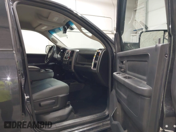 2014 Ram 2500 Tradesman with VIN 3C6TR5HT6EG248987, listed as a IAAI auction lot 41804471 with 79,721 mi miles. Bid and sale history available at carsss.com. Image 5.