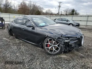 2021 Alfa Romeo Giulia Ti with VIN ZARFANBNXM7641463, listed as a Copart auction lot 42872425 with 47,471 mi miles and Salvage title. Bid and sale history available at DreamBid. Image 4.