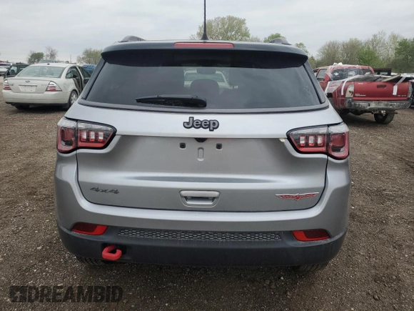 2017 Jeep Compass Trailhawk с VIN 3C4NJDDB6HT689305, выставлен на аукционе Copart как лот 54889585 с пробегом 43 686 миль миль и Списание • Salvage title. История ставок и продаж доступна на DreamBid. Изображение 6.