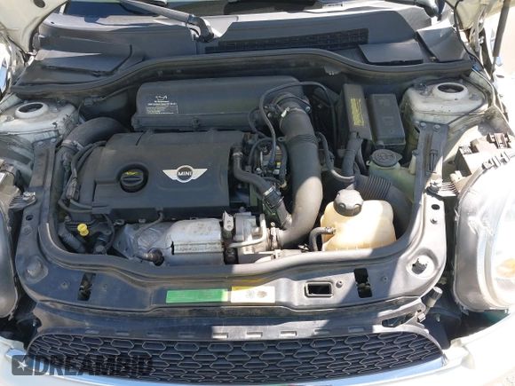 2011 MINI Hardtop S with VIN WMWSV3C50BTY23450, listed as a IAAI auction lot 42121502 with 239,025 mi miles and . Bid and sale history available at DreamBid. Image 10.