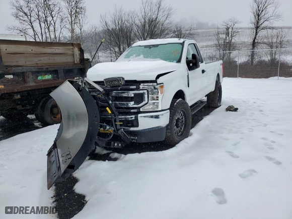 2022 Ford Super Duty F-350 SRW XL with VIN 1FTRF3BN0NEF72423, listed as a Copart auction lot 43585195 with NaN miles and Salvage Title. Bid and sale history available at carsss.com. Image 1.