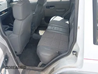 1992 Jeep Cherokee with VIN 1J4FJ58S0NL102716, listed as a IAAI auction lot 42169406 with 197,167 mi miles and . Bid and sale history available at DreamBid. Image 8.