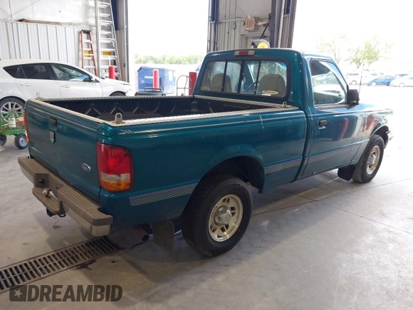 1995 Ford Ranger Splash z VIN 1FTCR10A8SUC00962, wystawiony jako IAAI lot #42594840 z przebiegiem 173 290 mil mil oraz . Historia ofert i sprzedaży dostępna na DreamBid. Obrazek 4.