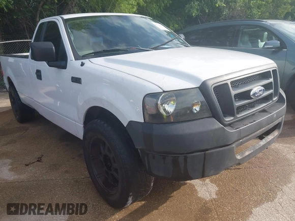 2007 Ford F-150 XL with VIN 1FTRF12277KD12860, listed as a IAAI auction lot 42545259 with 217,075 mi miles and . Bid and sale history available at DreamBid. Image 1.