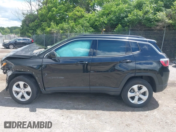 2019 Jeep Compass Latitude z VIN 3C4NJDBB8KT834306, wystawiony jako IAAI lot #42334955 z przebiegiem 3 901 mil mil oraz . Historia ofert i sprzedaży dostępna na DreamBid. Obrazek 15.