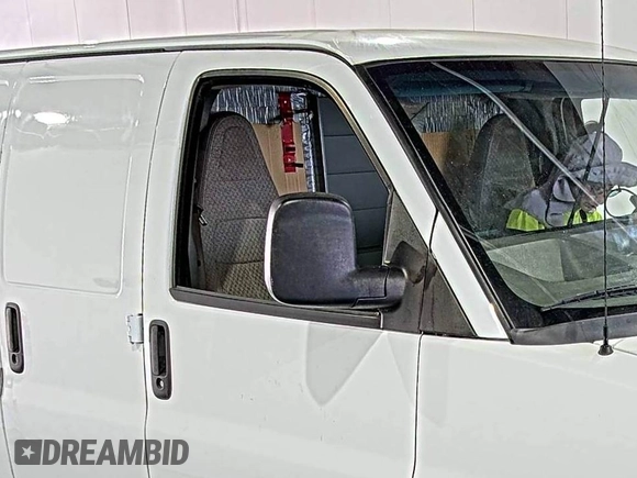 2017 Chevrolet Express Cargo with VIN 1GCWGAFF5H1313994, listed as a IAAI auction lot 42613462 with 163,743 mi miles and . Bid and sale history available at DreamBid. Image 23.