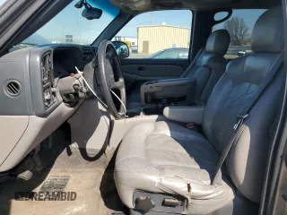 2001 Chevrolet Suburban LS with VIN 3GNFK16T31G244175, listed as a Copart auction lot 48522155 with 210,127 mi miles and Salvage Title. Bid and sale history available at carsss.com. Image 7.