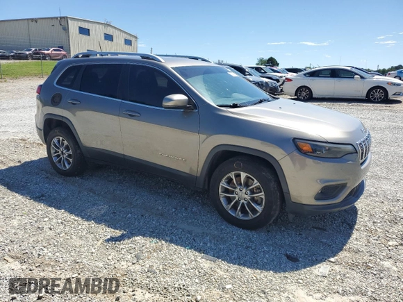 2019 Jeep Cherokee Latitude Plus z VIN 1C4PJMLB0KD112955, wystawiony jako Copart lot #58196135 z przebiegiem 85 856 mil mil oraz Szkoda całkowita • Salvage title. Historia ofert i sprzedaży dostępna na DreamBid. Obrazek 4.