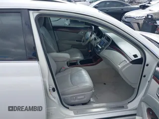 2011 Toyota Avalon with VIN 4T1BK3DB5BU403902, listed as a IAAI auction lot 41472945 with 175,685 mi miles and . Bid and sale history available at DreamBid. Image 5.