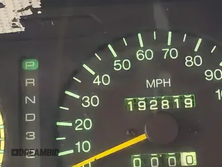 1994 Isuzu Trooper с VIN JACDH58V9R7919182, выставлен на аукционе IAAI как лот 42333093 с пробегом 192 819 миль миль и . История ставок и продаж доступна на DreamBid. Изображение 15.