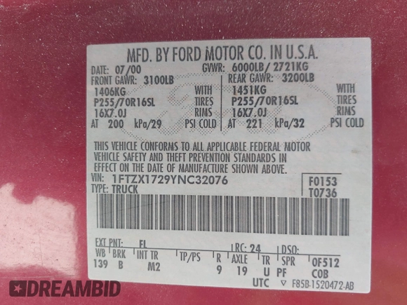 2000 Ford F-150 XL with VIN 1FTZX1729YNC32076, listed as a IAAI auction lot 41523364 with 216,726 mi miles. Bid and sale history available at carsss.com. Image 9.