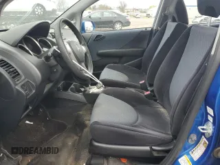 2007 Honda Fit с VIN JHMGD38407S026400, выставлен на аукционе Copart как лот 51301835 с пробегом 195 655 миль миль и Чистый • Clean title. История ставок и продаж доступна на DreamBid. Изображение 7.