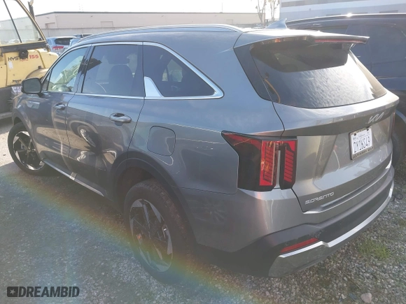 2025 Kia Sorento Hybrid SX Prestige with VIN KNDRKDJG5S5323454, listed as a IAAI auction lot 41273656 with 101 mi miles. Bid and sale history available at carsss.com. Image 3.