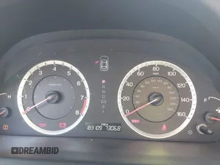 2008 Honda Accord EX with VIN JHMCP26768C061368, listed as a IAAI auction lot 42213944 with 183,109 mi miles and . Bid and sale history available at DreamBid. Image 7.