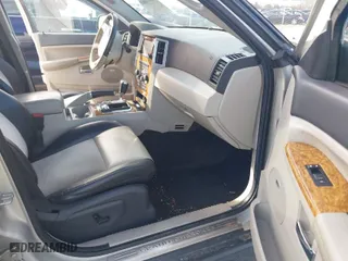 2010 Jeep Grand Cherokee Limited with VIN 1J4RR5GT0AC150324, listed as a IAAI auction lot 41814862 with 175,468 mi miles. Bid and sale history available at carsss.com. Image 5.