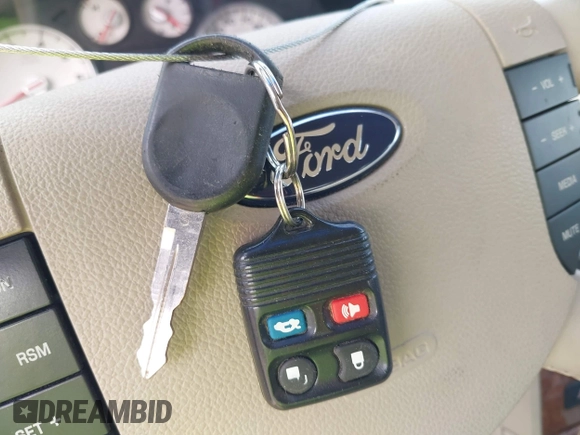 2005 Ford Five Hundred Limited with VIN 1FAHP25175G135427, listed as a IAAI auction lot 42383896 with 299,427 mi miles and . Bid and sale history available at DreamBid. Image 11.