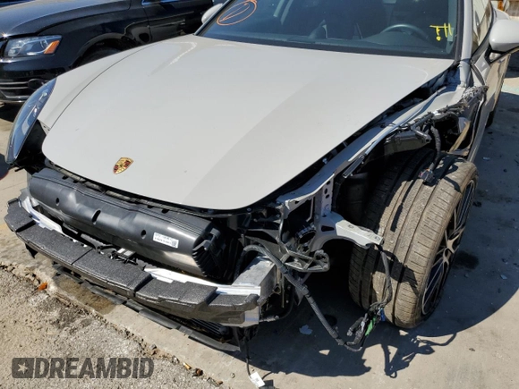 2021 Porsche Panamera with VIN WP0AJ2A79ML118996, listed as a Copart auction lot 60685612 with 18,439 mi miles and . Bid and sale history available at DreamBid. Image 9.