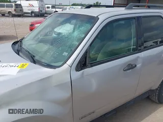 2008 Ford Escape XLT with VIN 1FMCU93188KD05798, listed as a IAAI auction lot 42497044 with 215,954 mi miles and . Bid and sale history available at DreamBid. Image 6.