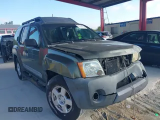 2005 Nissan Xterra S with VIN 5N1AN08U35C601658, listed as a IAAI auction lot 41164175 with 238,615 mi miles. Bid and sale history available at carsss.com. Image 1.