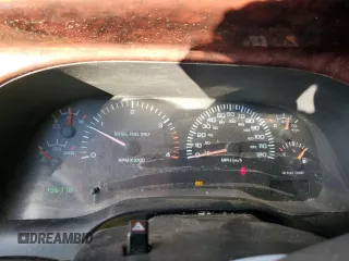 2002 Dodge 2500 z VIN 3B7KF23C42M275654, wystawiony jako Copart lot #42390515 z przebiegiem 196 718 mil mil oraz Szkoda całkowita • Salvage title. Historia ofert i sprzedaży dostępna na DreamBid. Obrazek 9.