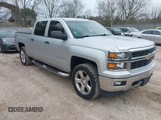 2014 Chevrolet Silverado 1500 LT with VIN 3GCUKREH3EG235137, listed as a IAAI auction lot 42134613 with 191,347 mi miles. Bid and sale history available at carsss.com. Image 1.