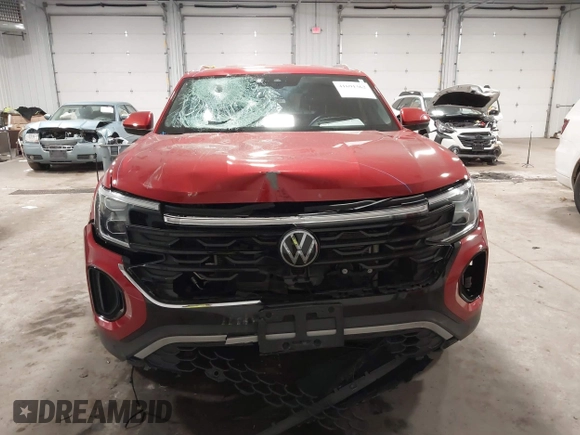 2024 Volkswagen Atlas SE with VIN 1V2HE2CA6RC221830, listed as a IAAI auction lot 41691362 with 28,755 mi miles and . Bid and sale history available at DreamBid. Image 12.