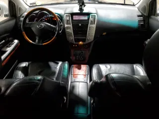2004 Lexus RX 330 with VIN JTJHA31U640039049, listed as a Copart auction lot 45350055 with 259,602 mi miles and Clean Title. Bid and sale history available at carsss.com. Image 8.