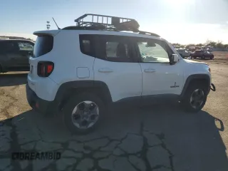 2015 Jeep Renegade Latitude with VIN ZACCJBBH2FPB80612, listed as a Copart auction lot 43328085 with 158,162 mi miles and Salvage Title. Bid and sale history available at carsss.com. Image 3.