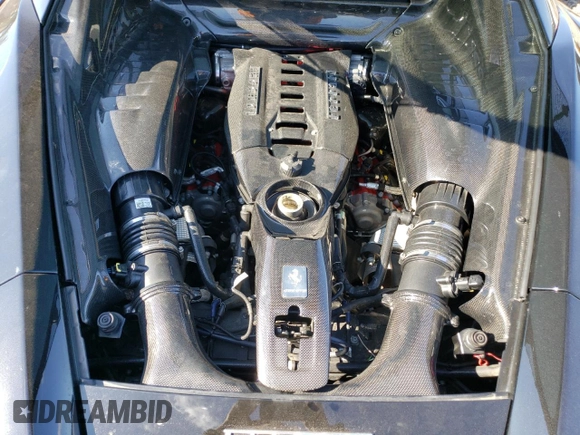 2018 Ferrari 488 z VIN ZFF79ALA6J0231860, wystawiony jako Copart lot #46477065 z przebiegiem Nie podano mil oraz Szkoda całkowita • Salvage title. Historia ofert i sprzedaży dostępna na DreamBid. Obrazek 11.