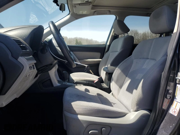 2014 Subaru Forester Premium z VIN JF2SJAEC6EH522611, wystawiony jako Copart lot #52595995 z przebiegiem 174 086 mil mil oraz Czysty tytuł • Clean title. Historia ofert i sprzedaży dostępna na DreamBid. Obrazek 7.