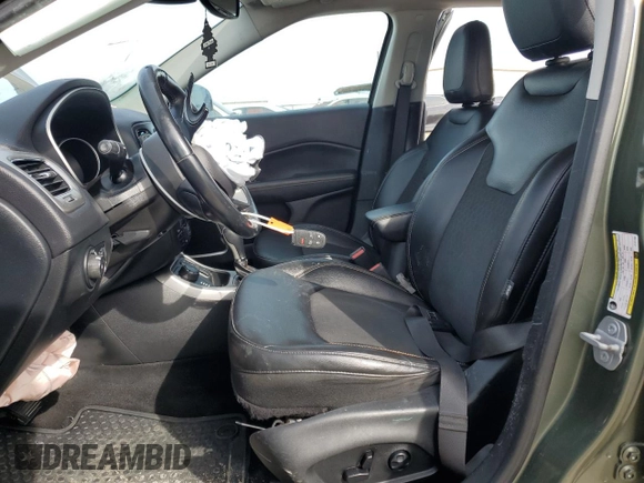 2018 Jeep Compass Altitude with VIN 3C4NJDBBXJT177703, listed as a Copart auction lot 88460305 with 107,983 mi miles and Salvage Title. Bid and sale history available at carsss.com. Image 7.