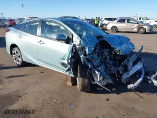 2019 Toyota Prius L Eco with VIN JTDKARFU5K3098982, listed as a IAAI auction lot 41295370 with 1 mi miles. Bid and sale history available at carsss.com. Image 1.