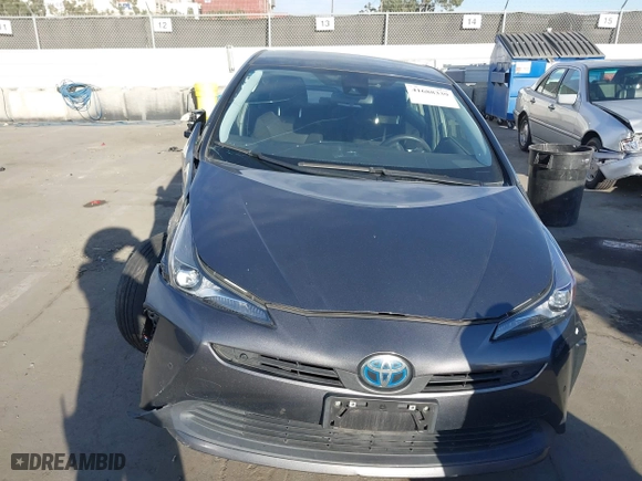 2020 Toyota Prius L Eco with VIN JTDKARFU8L3105988, listed as a IAAI auction lot 41688339 with 66,660 mi miles. Bid and sale history available at carsss.com. Image 12.