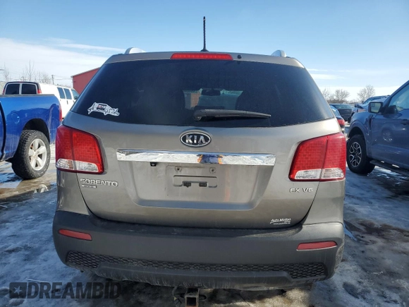 2012 Kia Sorento EX with VIN 5XYKUDA28CG270502, listed as a Copart auction lot 46666665 with 171,316 mi miles and Clean Title. Bid and sale history available at carsss.com. Image 6.