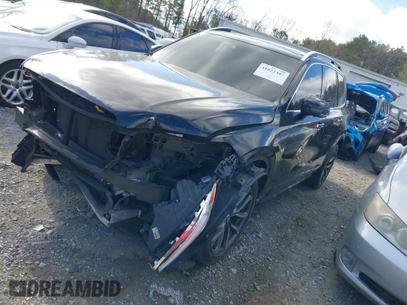 2017 Volvo XC90 Momentum с VIN YV4A22PK7H1111553, выставлен на аукционе IAAI как лот 41822397 с пробегом 123 888 миль миль и . История ставок и продаж доступна на DreamBid. Изображение 16.