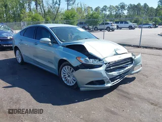 2014 Ford Fusion SE Hybrid with VIN 3FA6P0LU3ER373311, listed as a IAAI auction lot 42048513 with 155,935 mi miles. Bid and sale history available at carsss.com. Image 1.