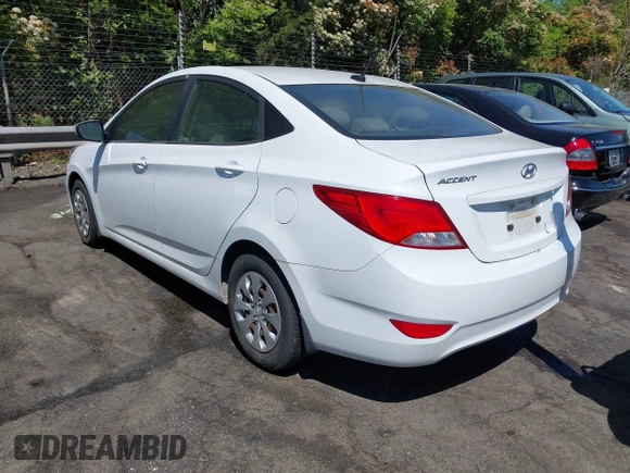 2016 Hyundai Accent SE with VIN KMHCT4AE4GU160709, listed as a IAAI auction lot 42069467 with 44,885 mi miles and . Bid and sale history available at DreamBid. Image 3.