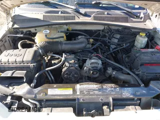 2004 Jeep Liberty Sport with VIN 1J4GL48K24W303510, listed as a IAAI auction lot 41660788 with 178,067 mi miles. Bid and sale history available at carsss.com. Image 10.