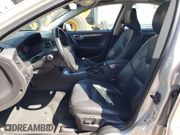 2008 Volvo S60 2.5T with VIN YV1RS592982681305, listed as a Copart auction lot 68937234 with 0 mi miles and Salvage Title. Bid and sale history available at carsss.com. Image 7.