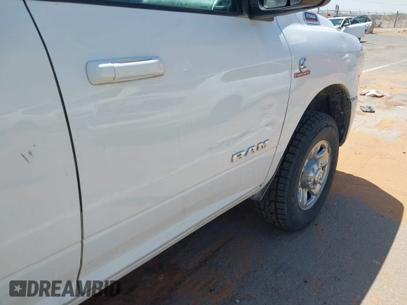2022 Ram 2500 Big Horn with VIN 3C6UR5DLXNG321501, listed as a IAAI auction lot 41976205 with 59,479 mi miles. Bid and sale history available at carsss.com. Image 6.