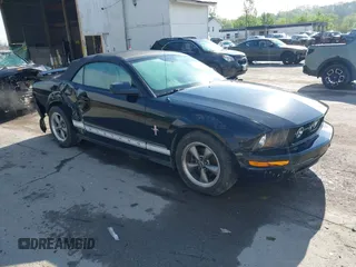 2006 Ford Mustang Standard z VIN 1ZVFT84N265223476, wystawiony jako IAAI lot #42191760 z przebiegiem 141 662 mil mil oraz . Historia ofert i sprzedaży dostępna na DreamBid. Obrazek 1.