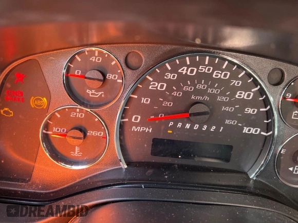 2012 Chevrolet Express Cargo with VIN 1GCSGAFX3C1188347, listed as a IAAI auction lot 42641433 with 186,234 mi miles and . Bid and sale history available at DreamBid. Image 26.