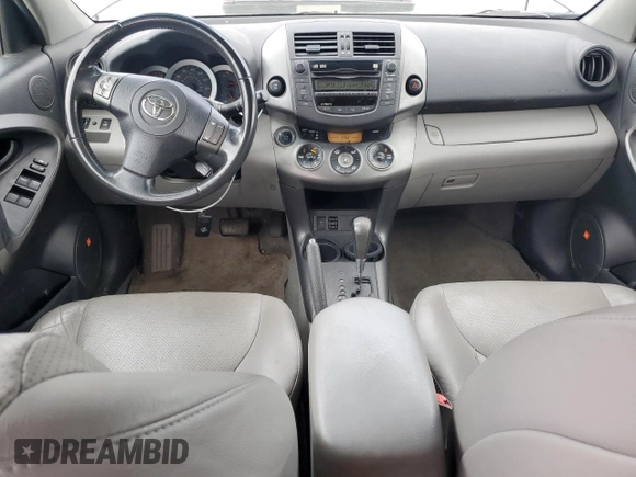 2011 Toyota RAV4 Limited z VIN 2T3DK4DV9BW042741, wystawiony jako Copart lot #60714355 z przebiegiem 146 782 mil mil oraz Szkoda całkowita • Salvage title. Historia ofert i sprzedaży dostępna na DreamBid. Obrazek 8.