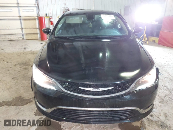 2016 Chrysler 200 Limited with VIN 1C3CCCAB5GN177523, listed as a IAAI auction lot 41711633 with 147,332 mi miles. Bid and sale history available at carsss.com. Image 12.