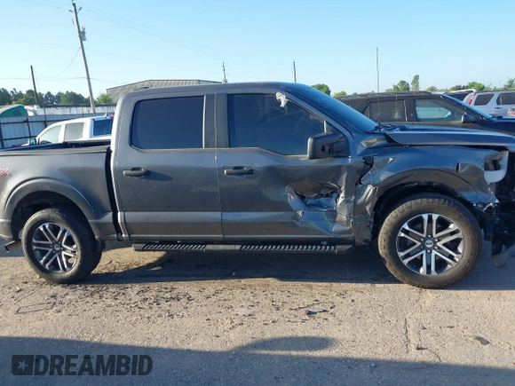 2023 Ford F-150 XL z VIN 1FTEW1CPXPKF85106, wystawiony jako IAAI lot #42818290 z przebiegiem 10 234 mil mil oraz . Historia ofert i sprzedaży dostępna na DreamBid. Obrazek 13.