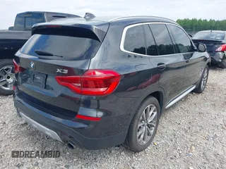 2018 BMW X3 xDrive30i z VIN 5UXTR9C51JLD63858, wystawiony jako IAAI lot #42161120 z przebiegiem 55 073 mil mil oraz . Historia ofert i sprzedaży dostępna na DreamBid. Obrazek 4.