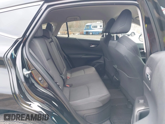 2024 Toyota Venza LE z VIN JTEAAAAH6RJ183273, wystawiony jako IAAI lot #41959064 z przebiegiem 7 497 mil mil oraz . Historia ofert i sprzedaży dostępna na DreamBid. Obrazek 8.